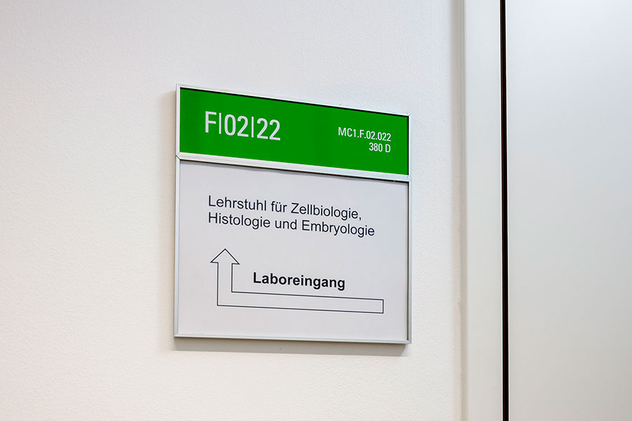 Türschild Med Uni Graz